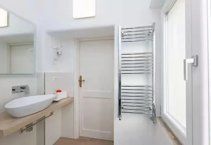 Apartament Iron Santa Maria *